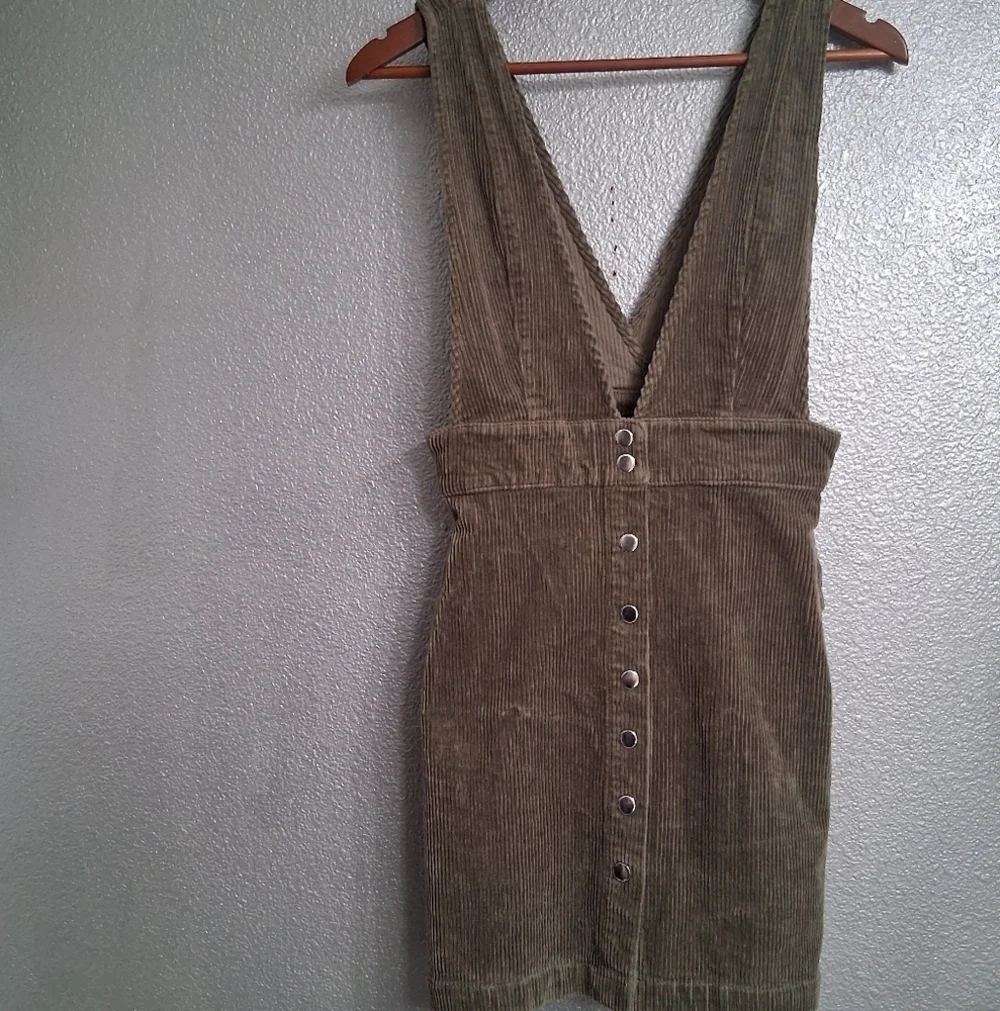 Stylish Forever 21 Olive Corduroy Mini Dress   Size S